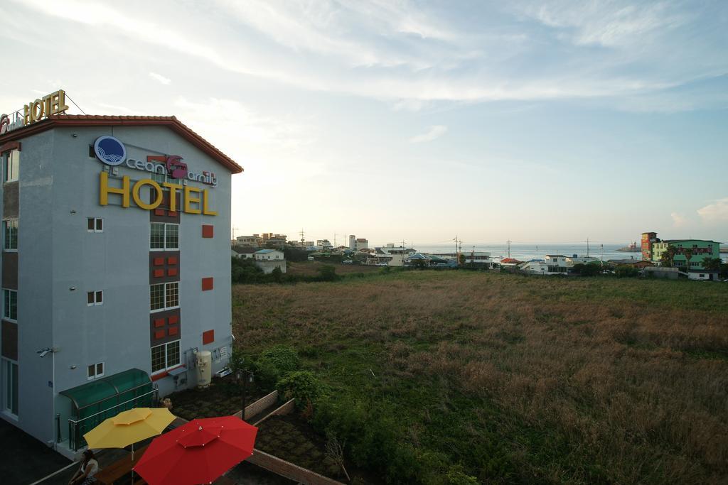 Jeju Ocean Family Hotel מראה חיצוני תמונה