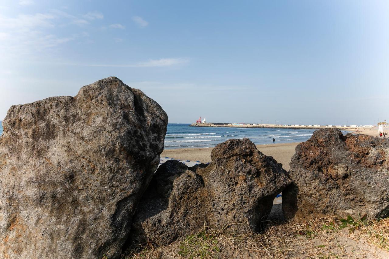Jeju Ocean Family Hotel מראה חיצוני תמונה