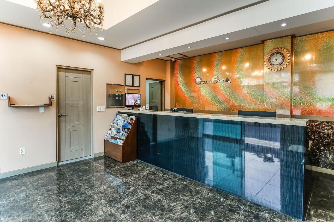 Jeju Ocean Family Hotel מראה חיצוני תמונה