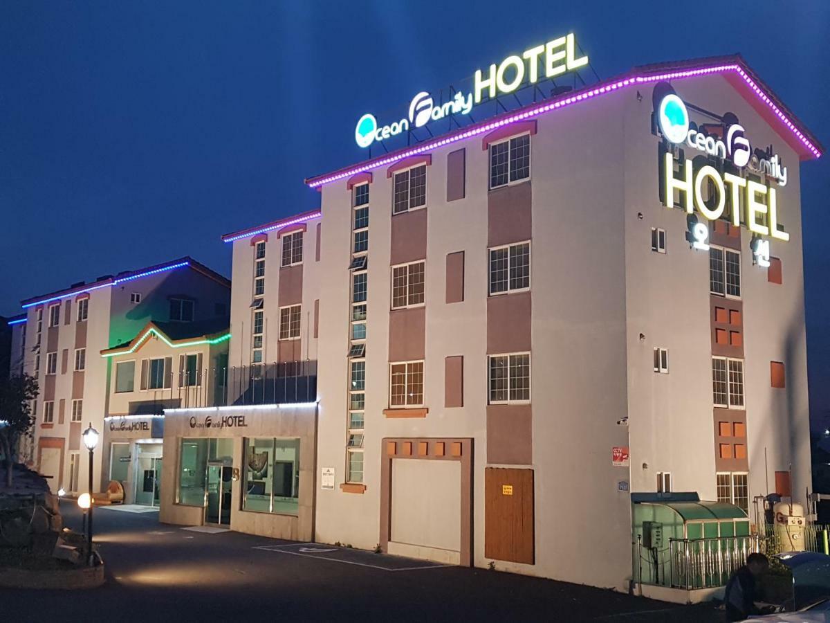 Jeju Ocean Family Hotel מראה חיצוני תמונה
